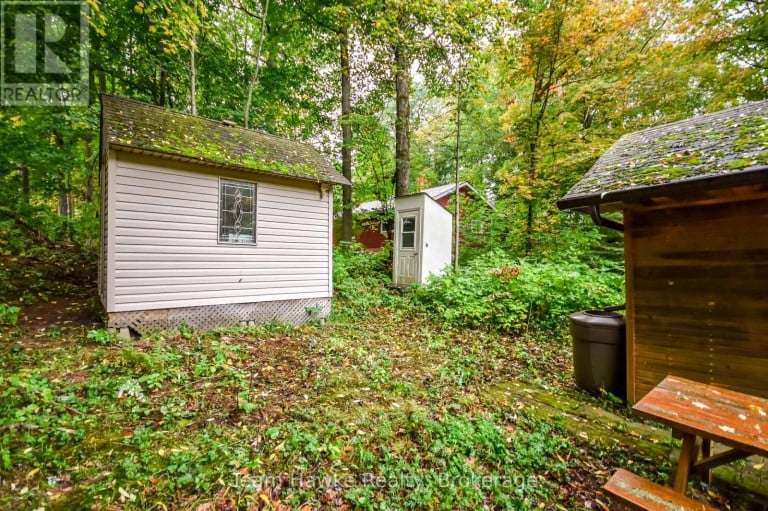 56 MCARTHUR DRIVE, Penetanguishene, Ontario, L9M1W9