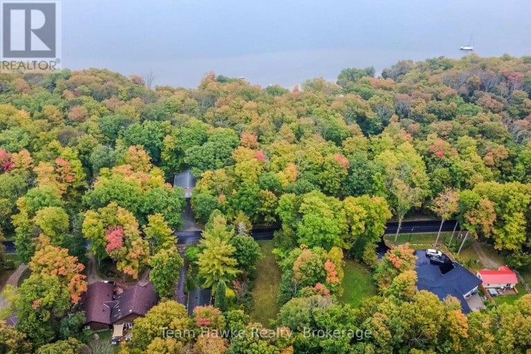 56 MCARTHUR DRIVE, Penetanguishene, Ontario, L9M1W9