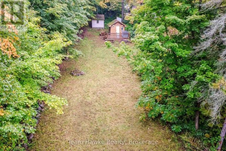 56 MCARTHUR DRIVE, Penetanguishene, Ontario, L9M1W9