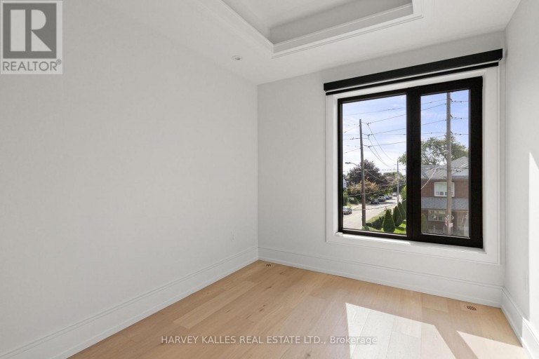 199 ARLINGTON AVENUE, Toronto (Humewood-Cedarvale), Ontario, M6C2Z4