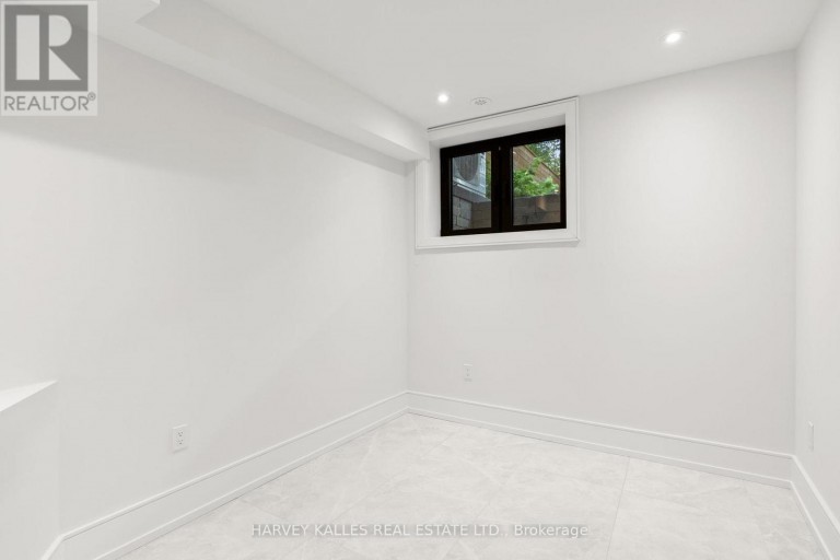 199 ARLINGTON AVENUE, Toronto (Humewood-Cedarvale), Ontario, M6C2Z4
