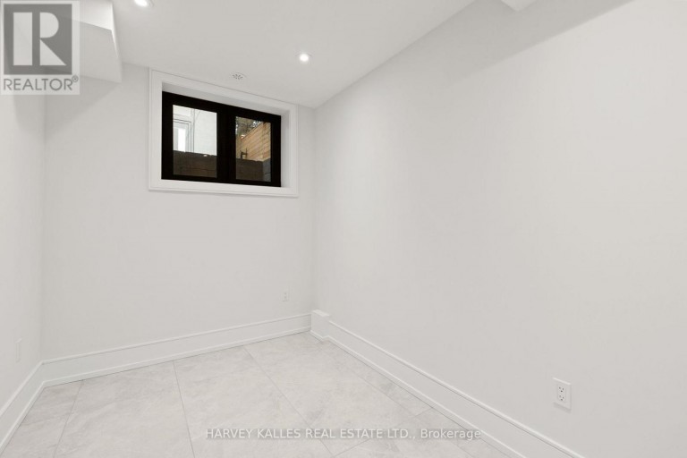199 ARLINGTON AVENUE, Toronto (Humewood-Cedarvale), Ontario, M6C2Z4