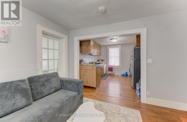 160 QUEEN STREET E Wellington North (Mount Forest) Ontario photo 5