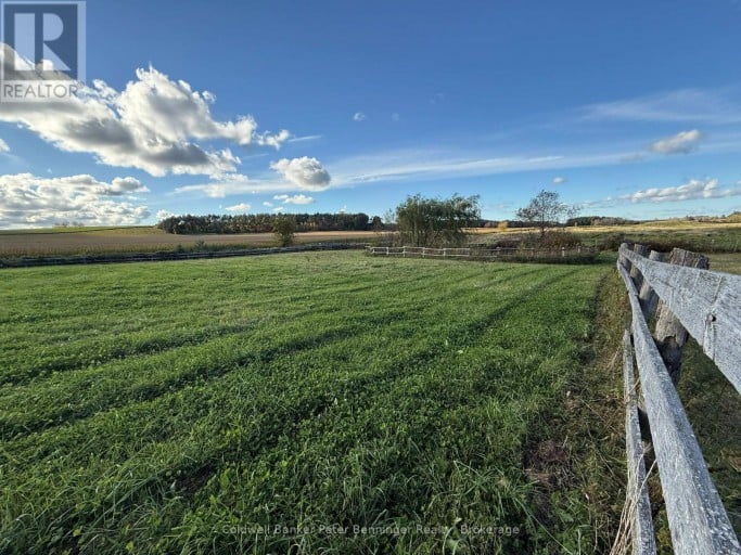 158 BRUCE RD 17 ROAD, Arran-Elderslie, Ontario, N0H2N0