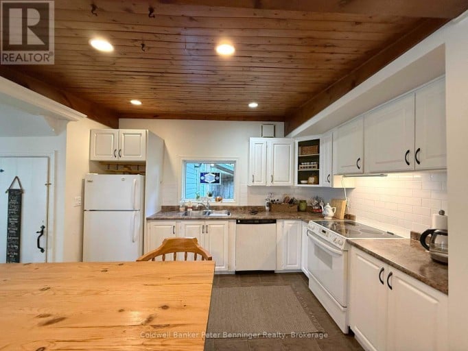 158 BRUCE RD 17 ROAD, Arran-Elderslie, Ontario, N0H2N0