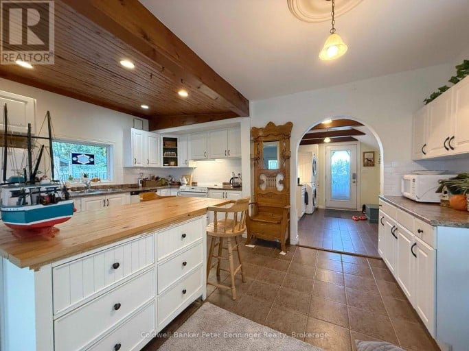158 BRUCE RD 17 ROAD, Arran-Elderslie, Ontario, N0H2N0