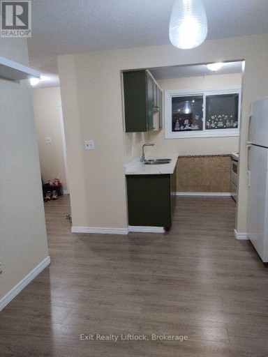 42 - 996 SYDENHAM ROAD, Peterborough (Ashburnham Ward 4), Ontario, K9J7V7