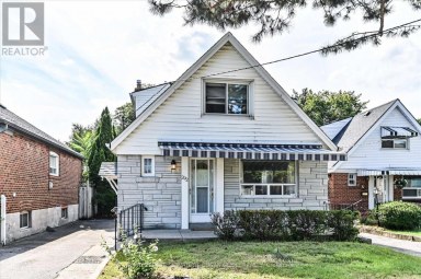 292 GLEBEMOUNT AVENUE Toronto (East York) Ontario photo 1