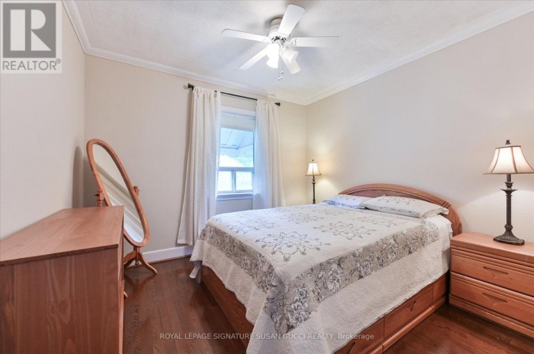 292 GLEBEMOUNT AVENUE, Toronto (East York), Ontario, M4C3V3
