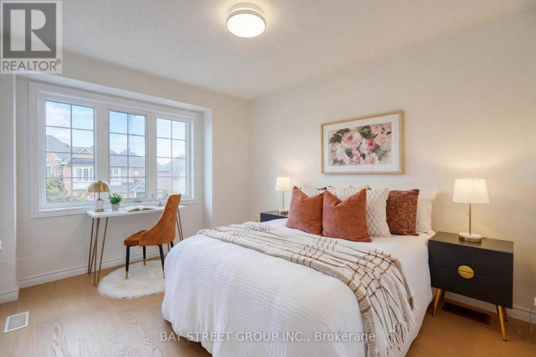 15 FRASERWOOD ROAD, Vaughan (Patterson), Ontario, L4J9C5