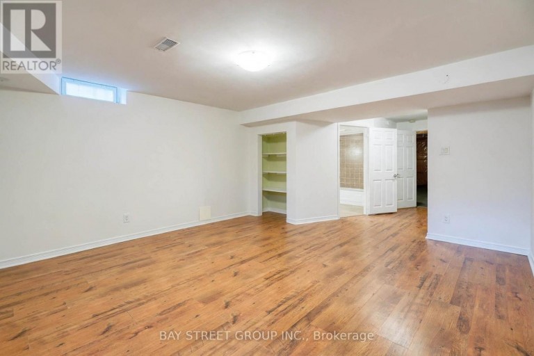 15 FRASERWOOD ROAD, Vaughan (Patterson), Ontario, L4J9C5