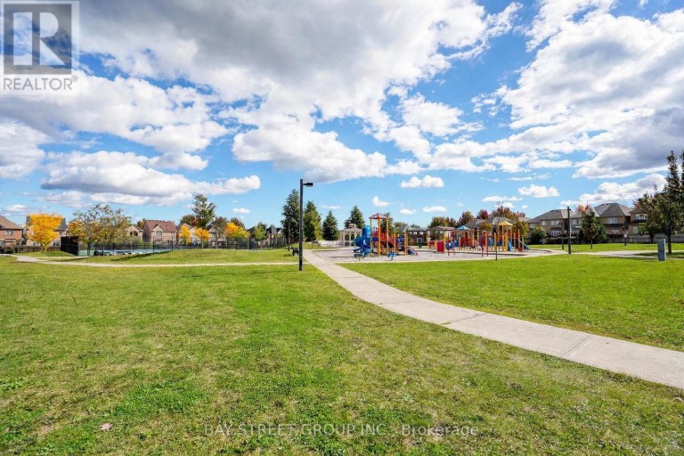 15 FRASERWOOD ROAD, Vaughan (Patterson), Ontario, L4J9C5