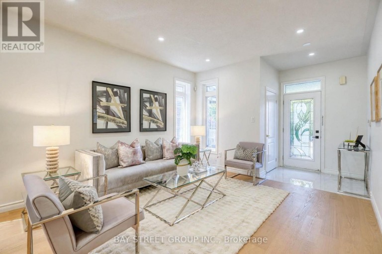 15 FRASERWOOD ROAD, Vaughan (Patterson), Ontario, L4J9C5