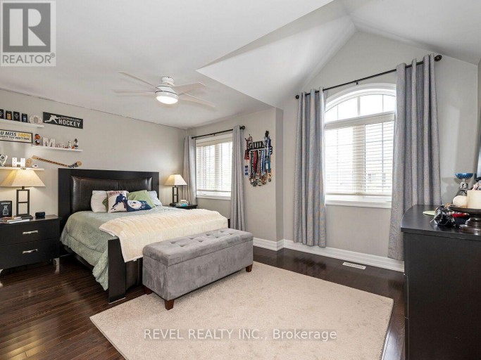 166 FORBES TERRACE, Milton (SC Scott), Ontario, L9T0S6