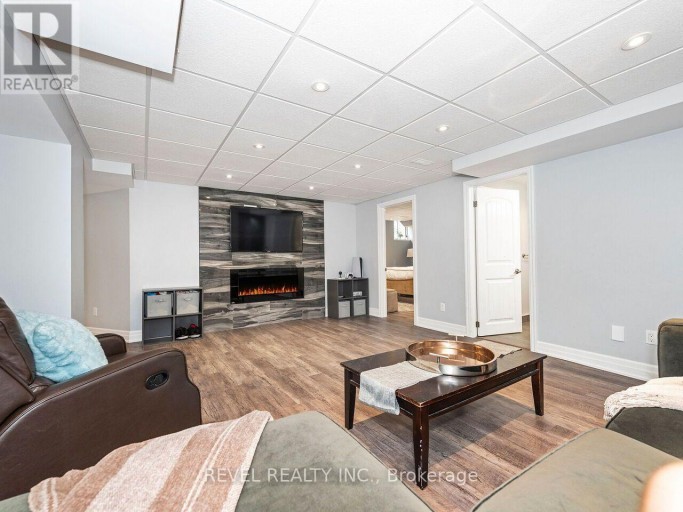 166 FORBES TERRACE, Milton (SC Scott), Ontario, L9T0S6