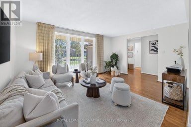 28 CANDLEWOOD CRESCENT Toronto (York University Heights) Ontario photo 6
