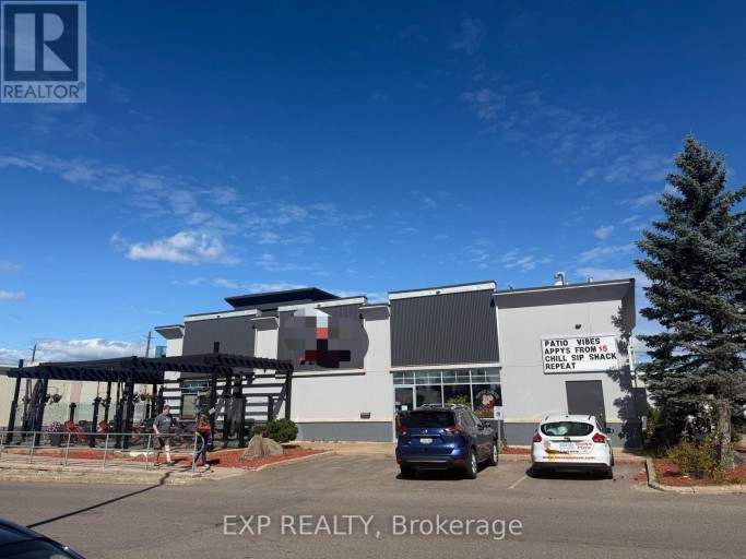 B&C - 1108 PEMBROKE STREET E, Laurentian Valley, Ontario, K8A7R5