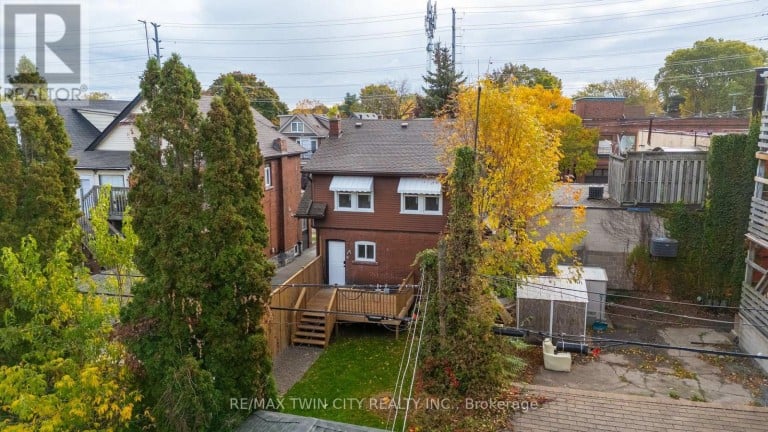 88 GAGE AVENUE S, Hamilton (Stipley), Ontario, L8M3C9