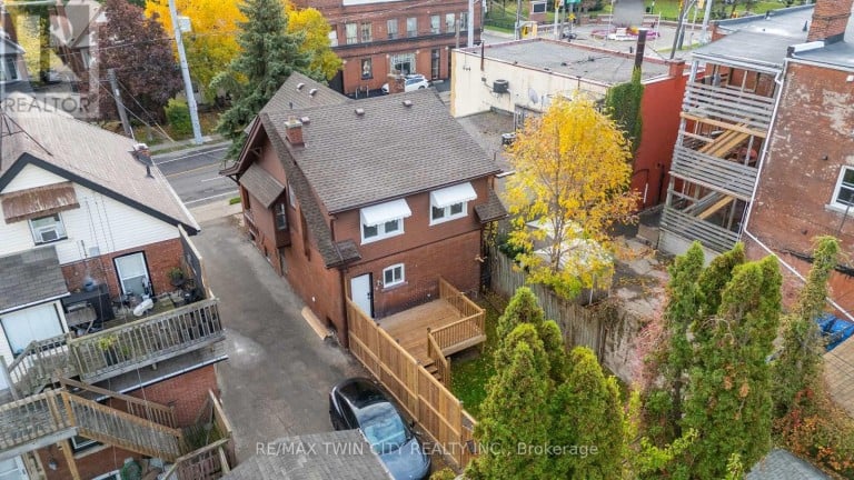 88 GAGE AVENUE S, Hamilton (Stipley), Ontario, L8M3C9