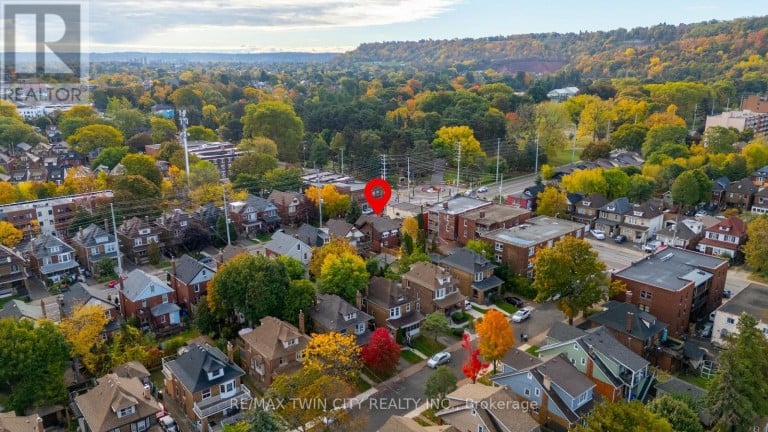 88 GAGE AVENUE S, Hamilton (Stipley), Ontario, L8M3C9