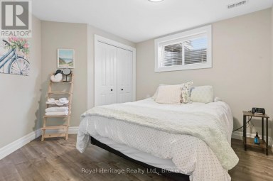 40 AMBROSIA TERRACE Quinte West (Murray Ward) Ontario photo 30