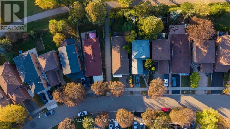 26 VIVALDI CRESCENT, Brampton (Brampton South), Ontario, L6Y2S2