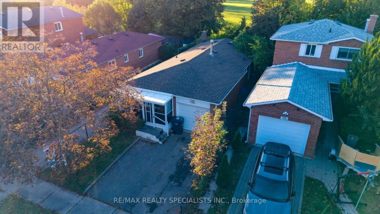 26 VIVALDI CRESCENT, Brampton (Brampton South), Ontario, L6Y2S2