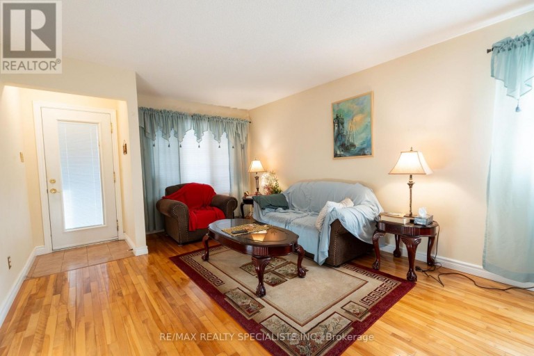 26 VIVALDI CRESCENT, Brampton (Brampton South), Ontario, L6Y2S2