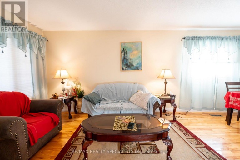 26 VIVALDI CRESCENT, Brampton (Brampton South), Ontario, L6Y2S2