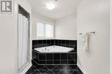 43 DELPHINIUM WAY Brampton (Northwest Sandalwood Parkway) Ontario photo 31
