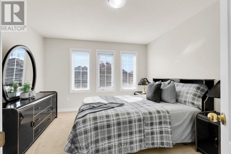 43 DELPHINIUM WAY, Brampton (Northwest Sandalwood Parkway), Ontario, L7A0N3