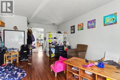 3714 Dover Ridge Drive SE Calgary Alberta photo 6