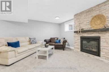 5 SCHMIDT WAY Quinte West (Murray Ward) Ontario photo 29