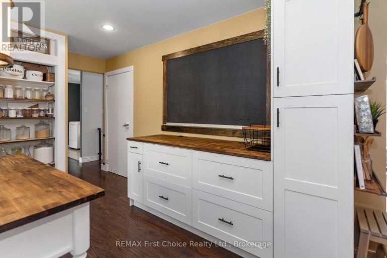 1598 HARSTONE ROAD, O'Connor, Ontario, P0T1W0
