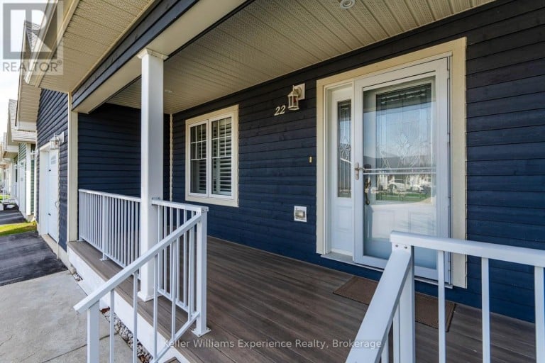 22 GREW CRESCENT, Penetanguishene, Ontario, L9M0A4