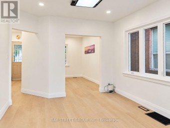 54 THYRA AVENUE Toronto (Crescent Town) Ontario photo 19