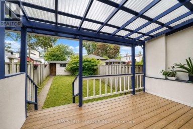 54 THYRA AVENUE Toronto (Crescent Town) Ontario photo 26