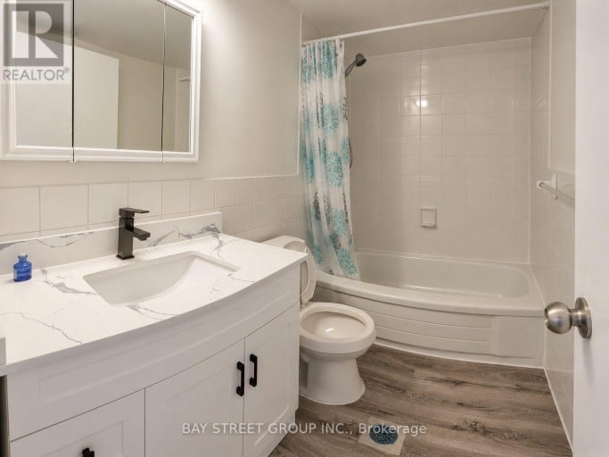 54 THYRA AVENUE, Toronto (Crescent Town), Ontario, M4C5G5