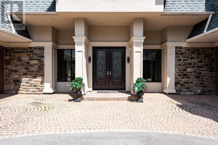 48 SCOTT CRESCENT, King (King City), Ontario, L7B1E4