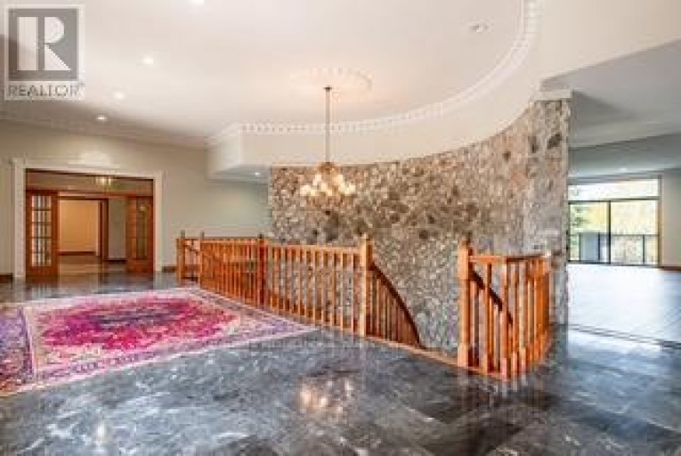48 SCOTT CRESCENT, King (King City), Ontario, L7B1E4