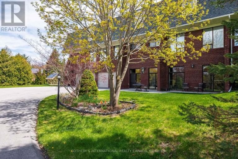48 SCOTT CRESCENT, King (King City), Ontario, L7B1E4