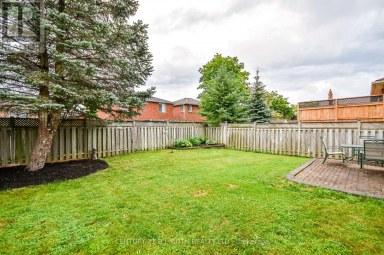 17 CROMPTON DRIVE Barrie (Little Lake) Ontario photo 39