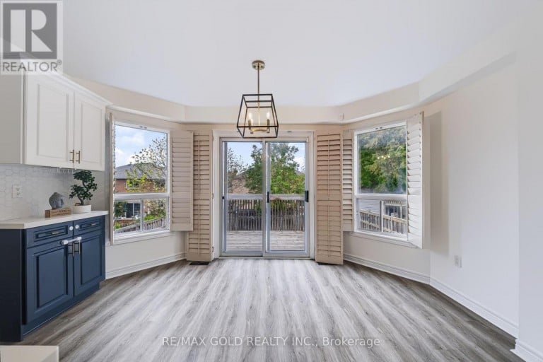 43 GOLDEN MEADOW ROAD, Barrie (Bayshore), Ontario, L4N7G5