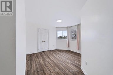 43 GOLDEN MEADOW ROAD Barrie (Bayshore) Ontario photo 26