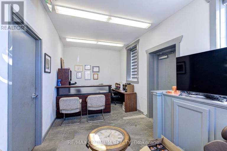 80 TODD ROAD, Halton Hills (Georgetown), Ontario, L7G4R7