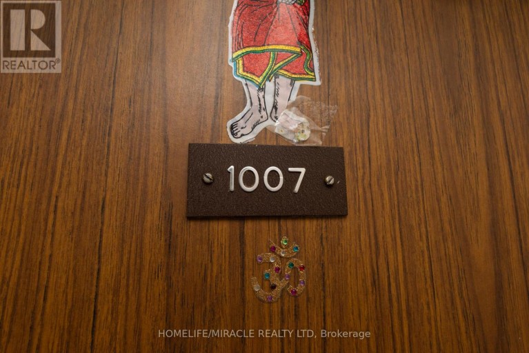 1007 - 49 SILVERSTONE DRIVE, Toronto (Mount Olive-Silverstone-Jamestown), Ontario, M9V3G2
