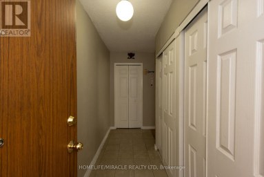1007 - 49 SILVERSTONE DRIVE Toronto (Mount Olive-Silverstone-Jamestown) Ontario photo 15