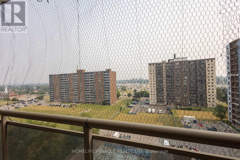 1007 - 49 SILVERSTONE DRIVE, Toronto (Mount Olive-Silverstone-Jamestown), Ontario, M9V3G2