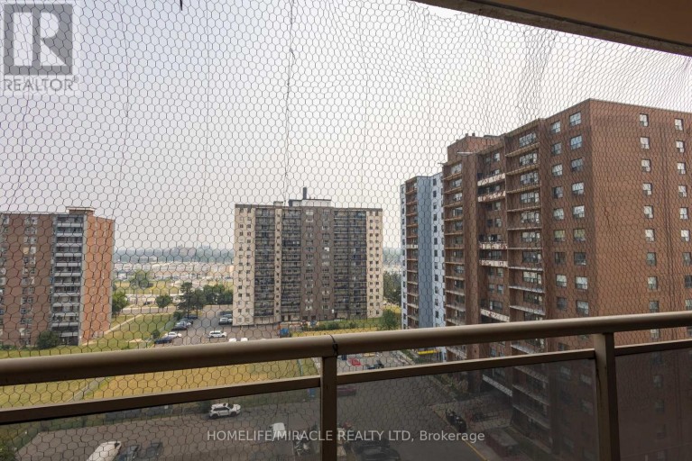 1007 - 49 SILVERSTONE DRIVE, Toronto (Mount Olive-Silverstone-Jamestown), Ontario, M9V3G2