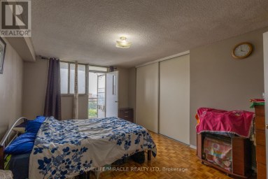 1007 - 49 SILVERSTONE DRIVE Toronto (Mount Olive-Silverstone-Jamestown) Ontario photo 39